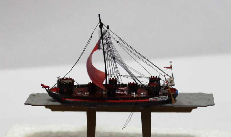 "Ennere" (1 p.) SPQR -30 Heinrich Modelle H 13 X - no shipping - only collection in shop!